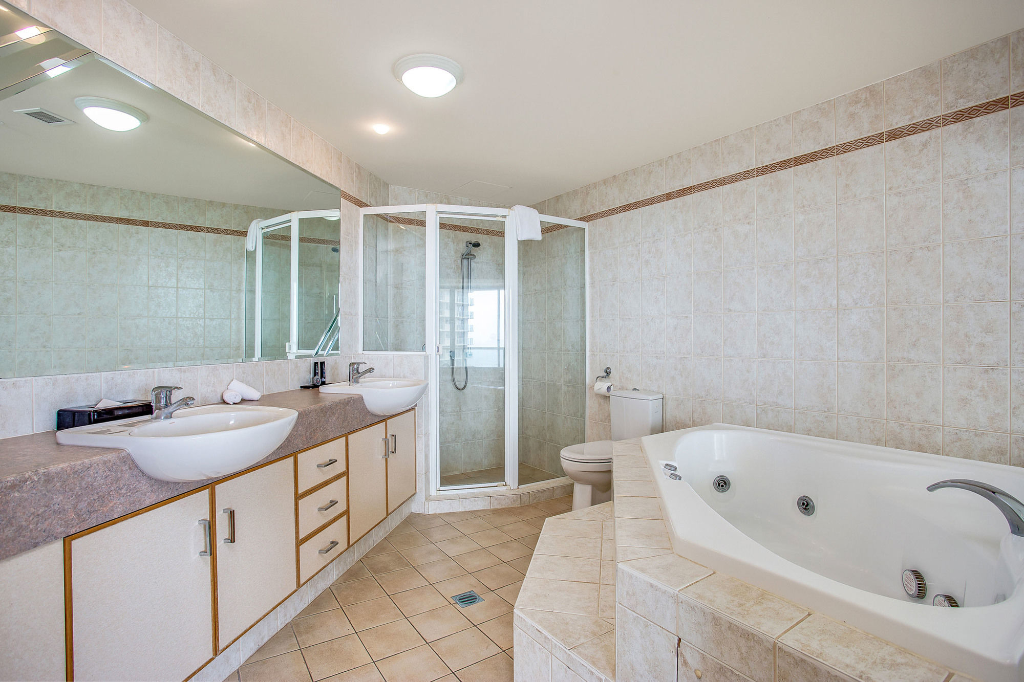 Mantra Sun City Surfers Paradise