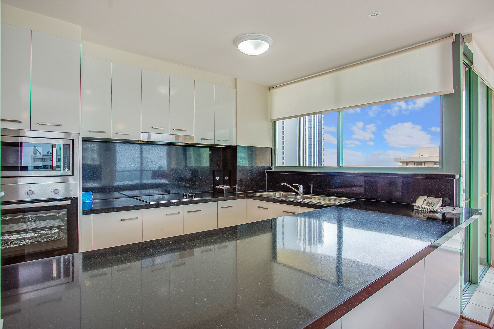 Mantra Sun City Surfers Paradise