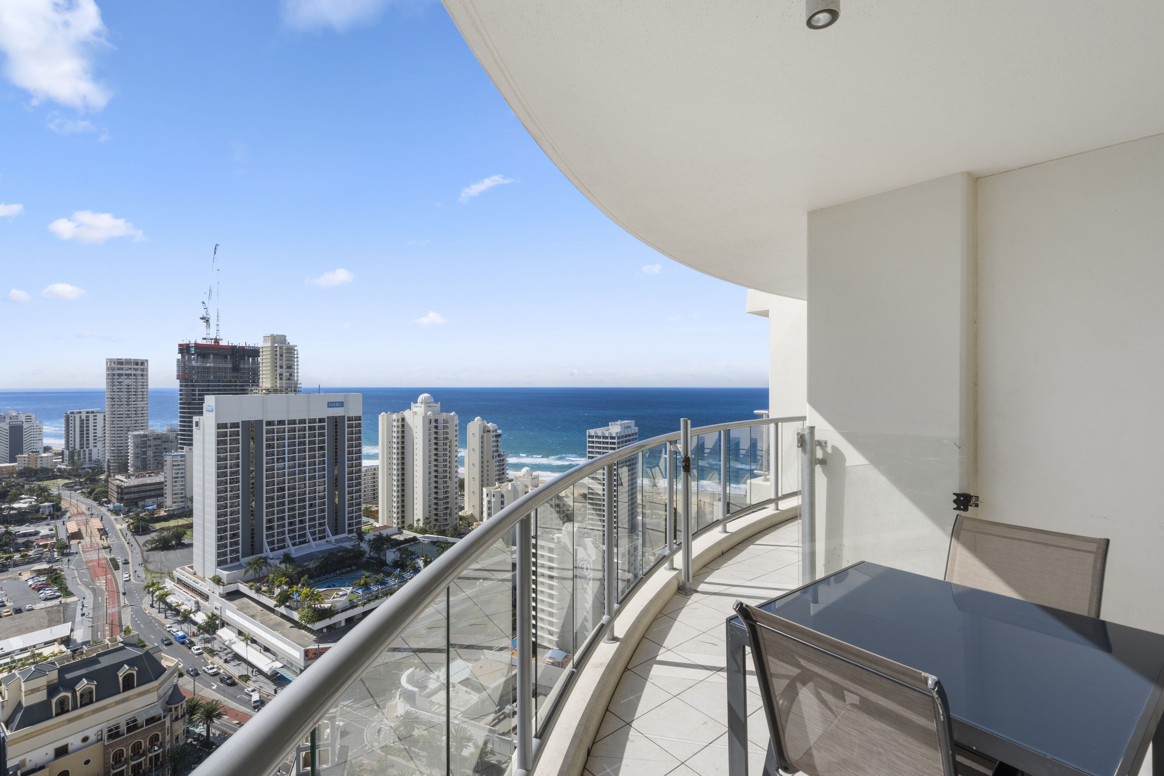 Mantra Towers of Chevron by Holiday Rentals Surfers Paradise