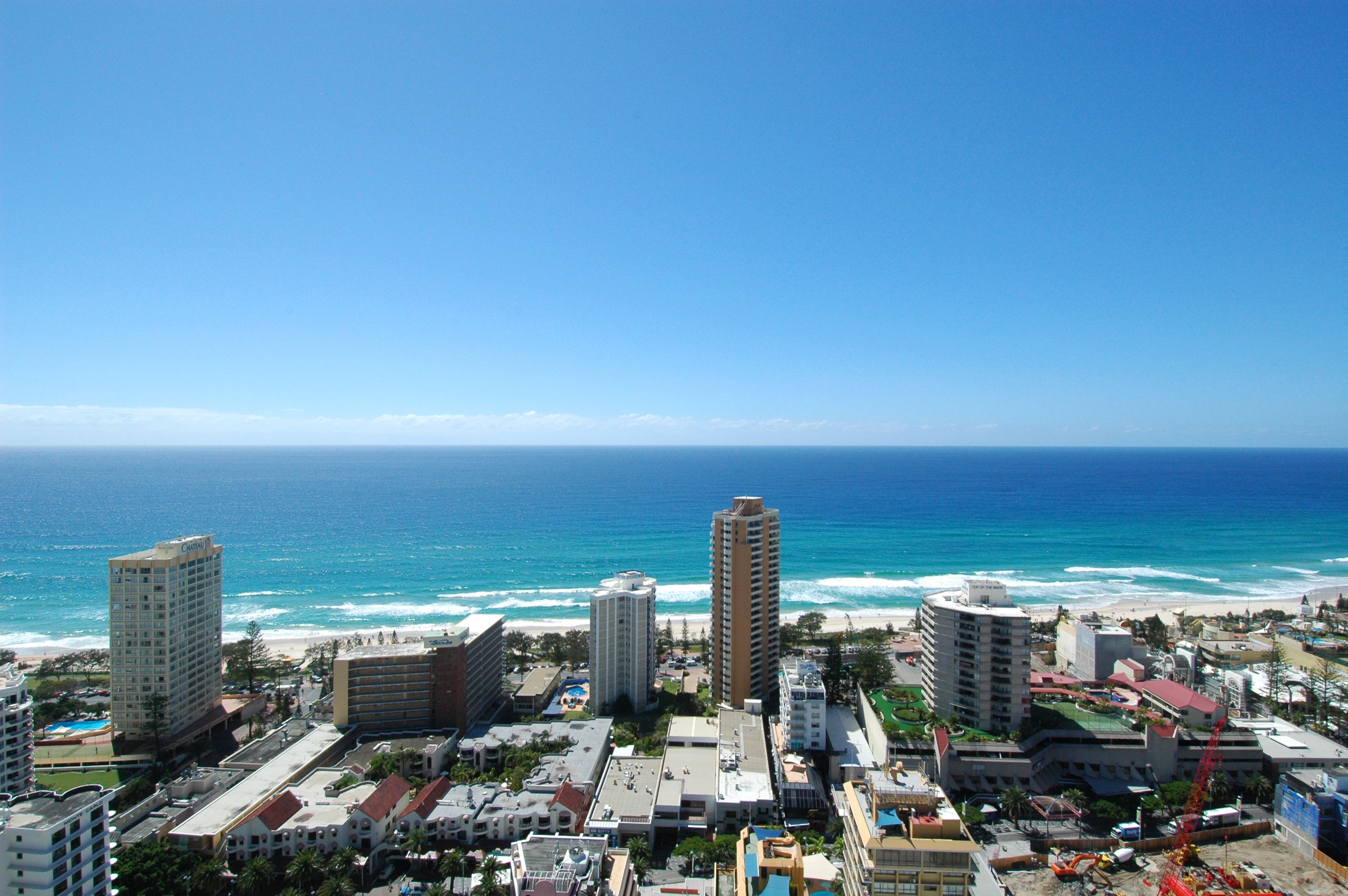 Mantra Towers of Chevron by Holiday Rentals Surfers Paradise