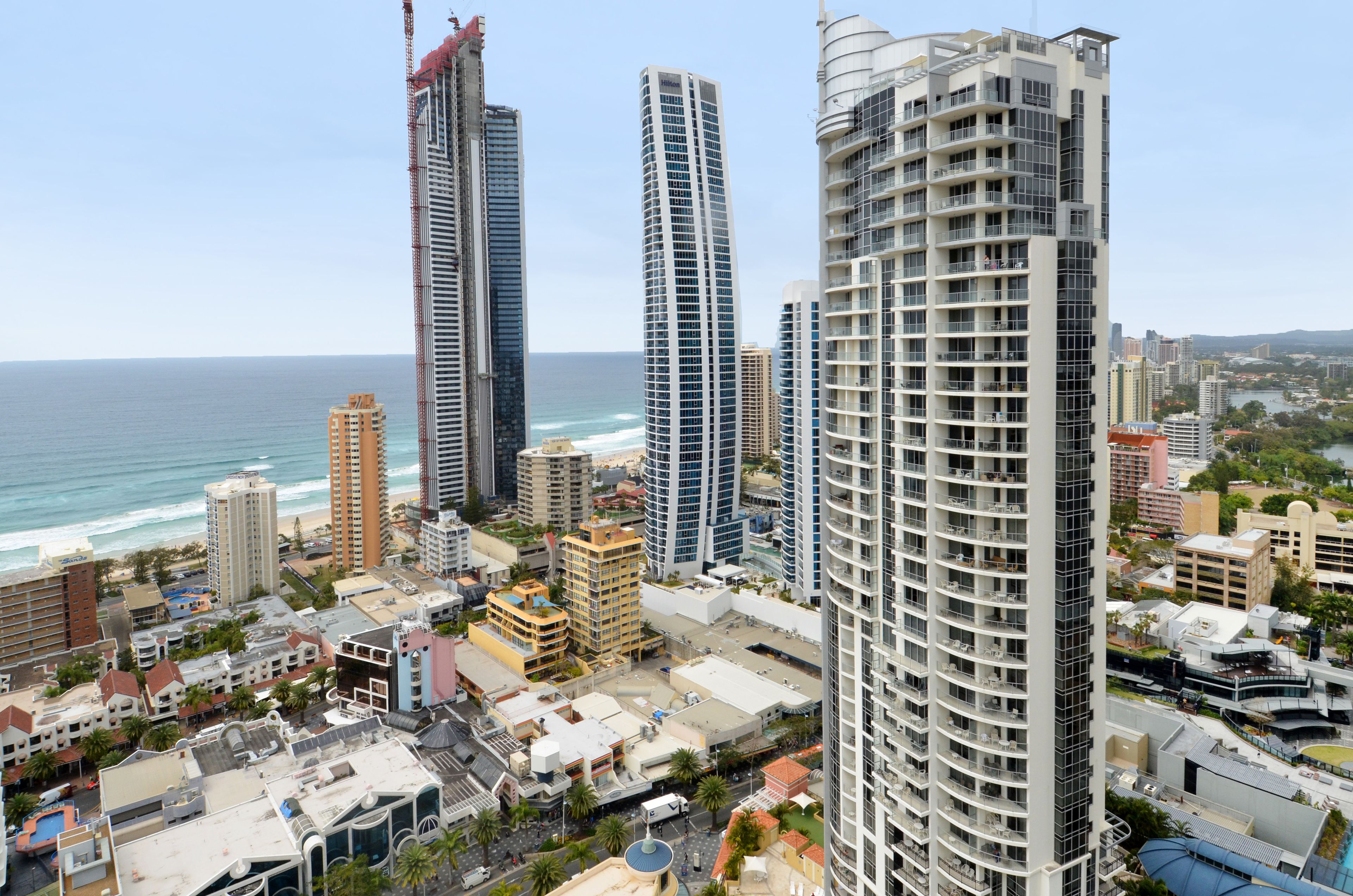 Mantra Towers of Chevron by Holiday Rentals Surfers Paradise