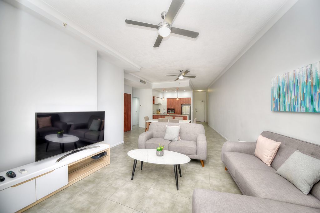 Mantra Towers of Chevron by Holiday Rentals Surfers Paradise