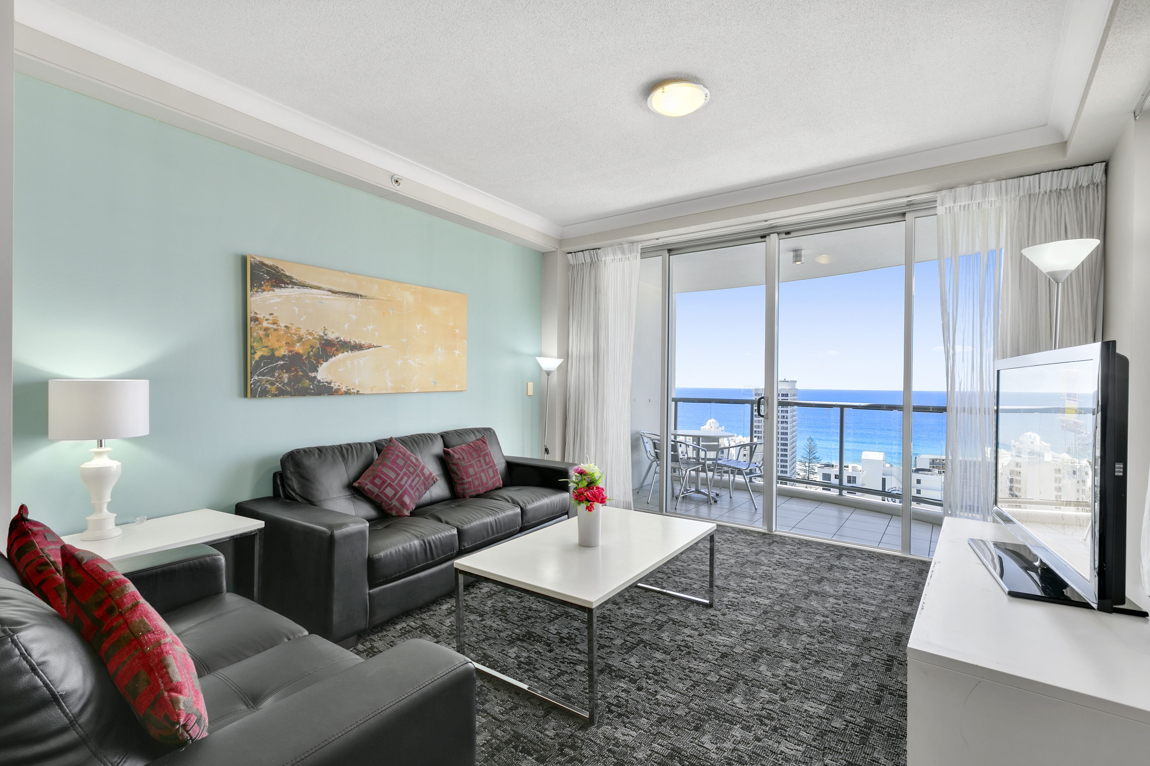 Mantra Towers of Chevron by Holiday Rentals Surfers Paradise