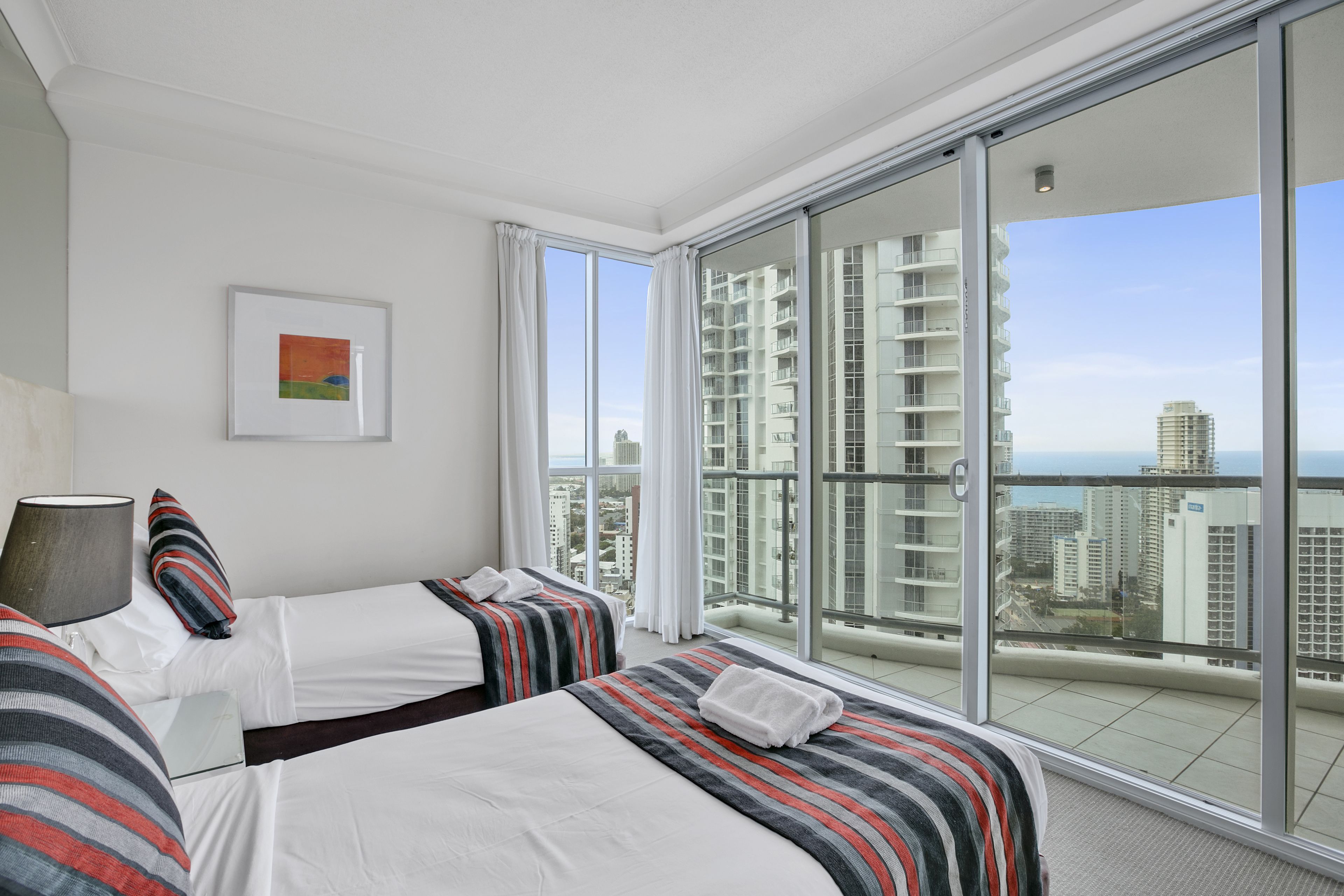 Mantra Towers of Chevron by Holiday Rentals Surfers Paradise