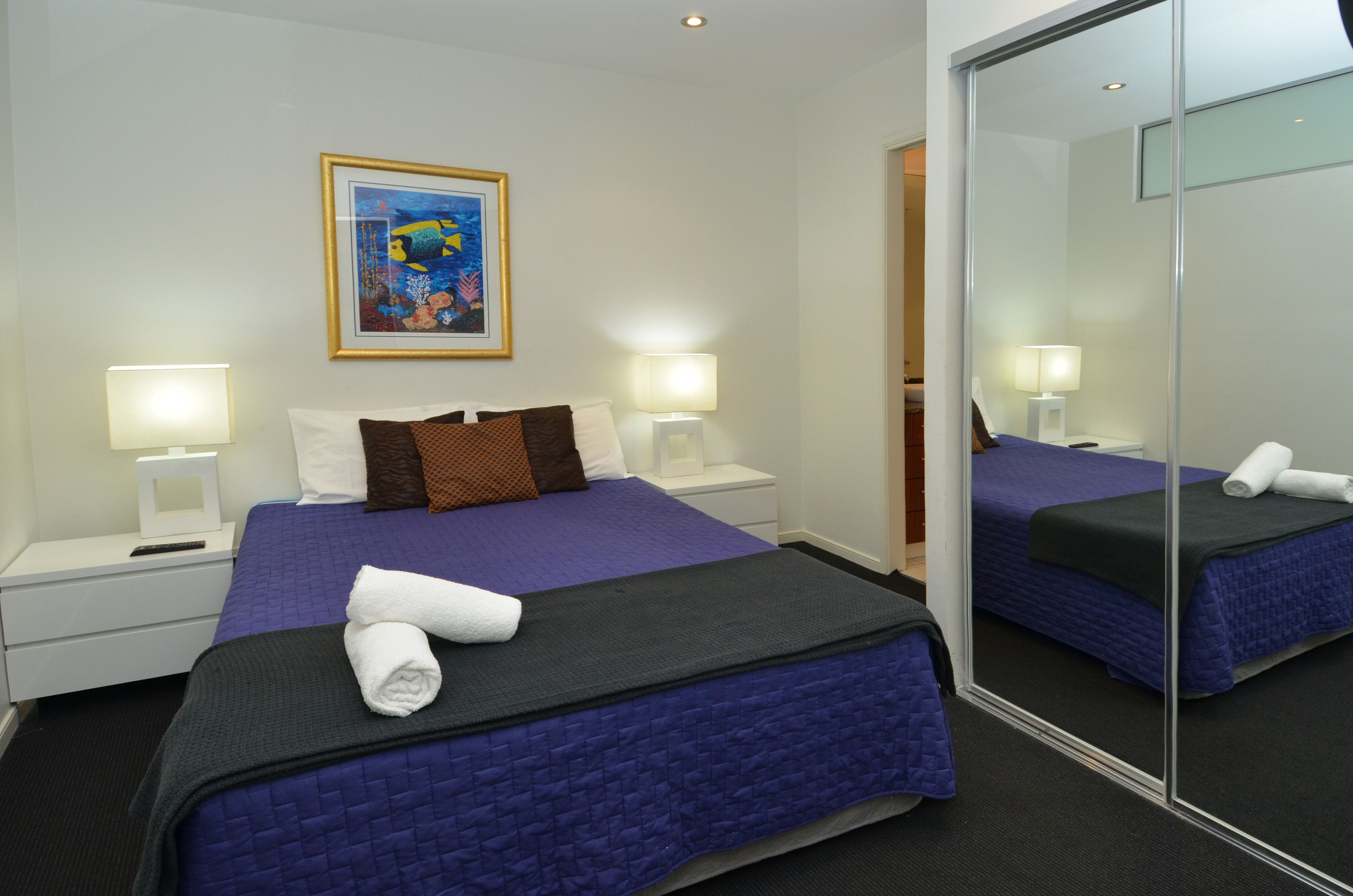 Mantra Towers of Chevron by Holiday Rentals Surfers Paradise