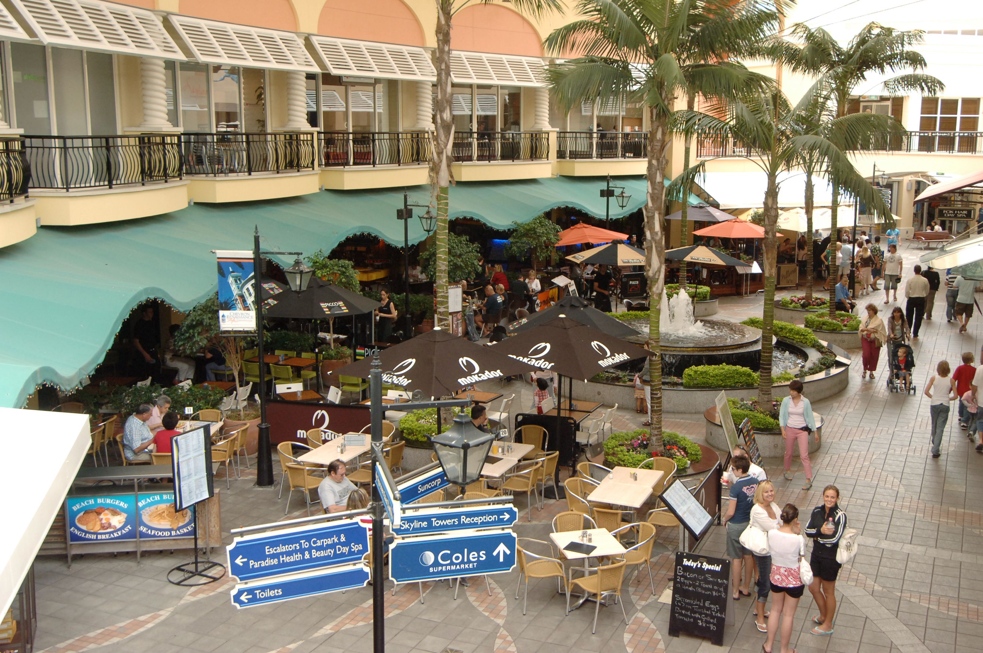 Mantra Towers of Chevron by Holiday Rentals Surfers Paradise
