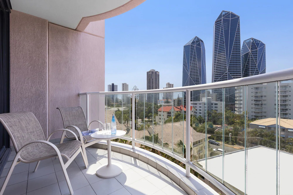 Oaks Gold Coast Hotel