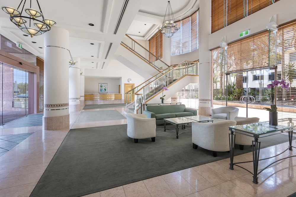 Oaks Gold Coast Hotel