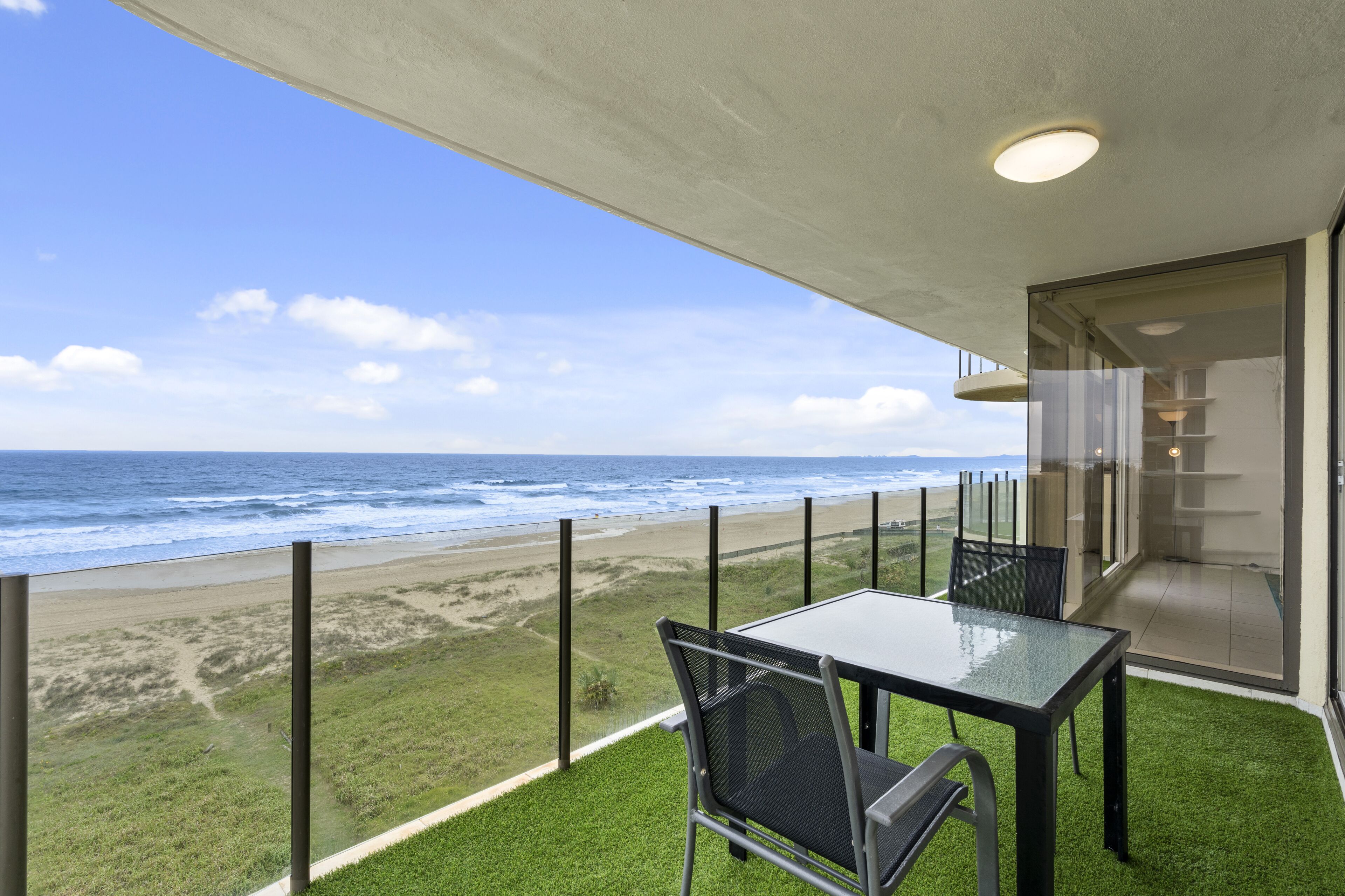 Premiere Apartments by Holiday Rental Surfers Paradise