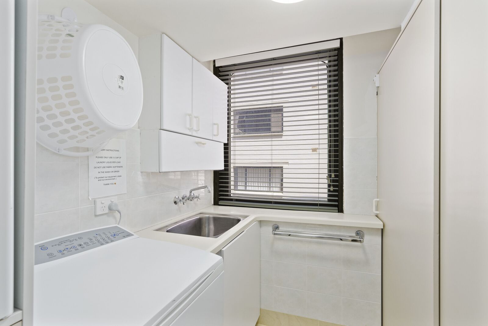 Premiere Apartments by Holiday Rental Surfers Paradise
