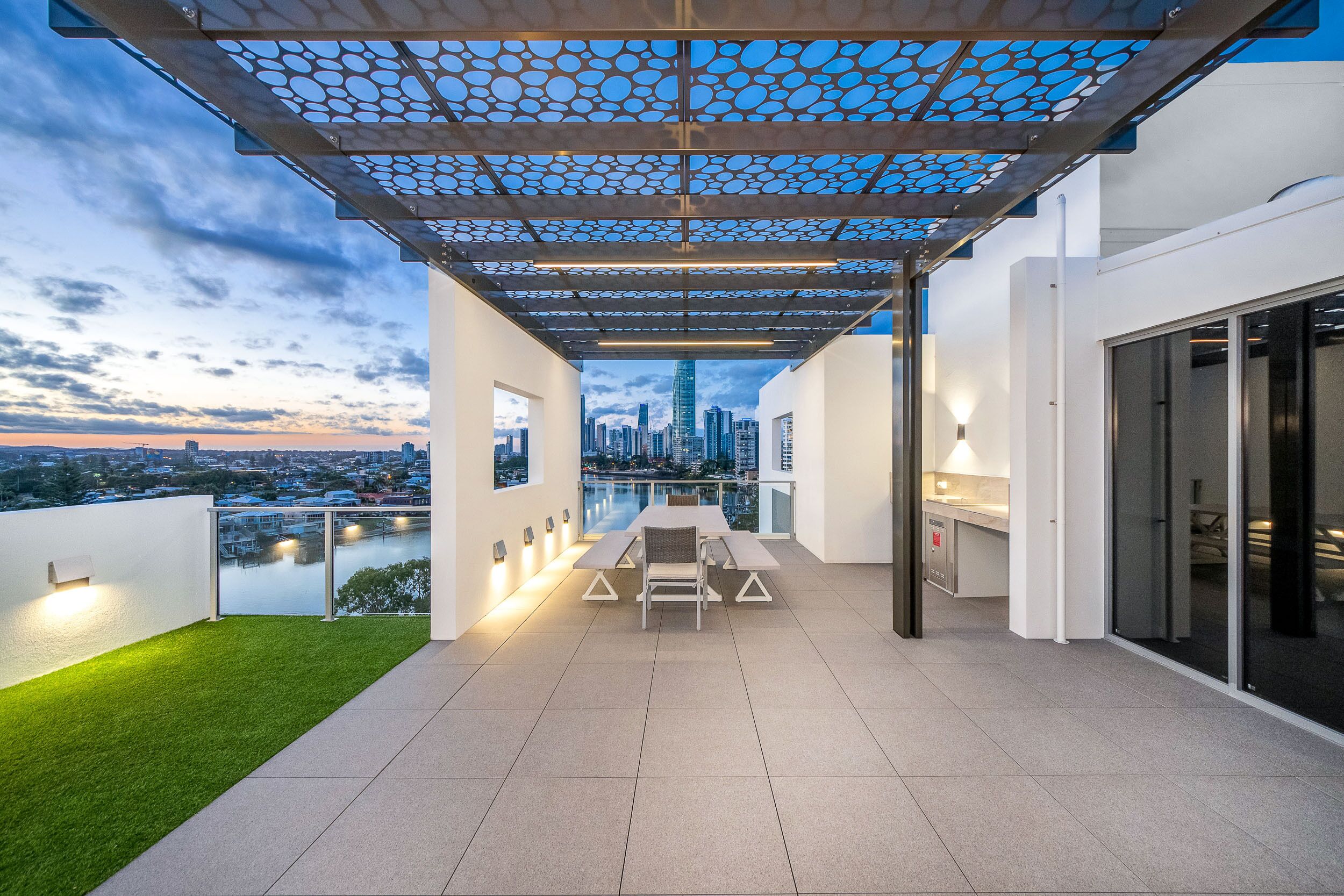 Serenity Surfers Paradise