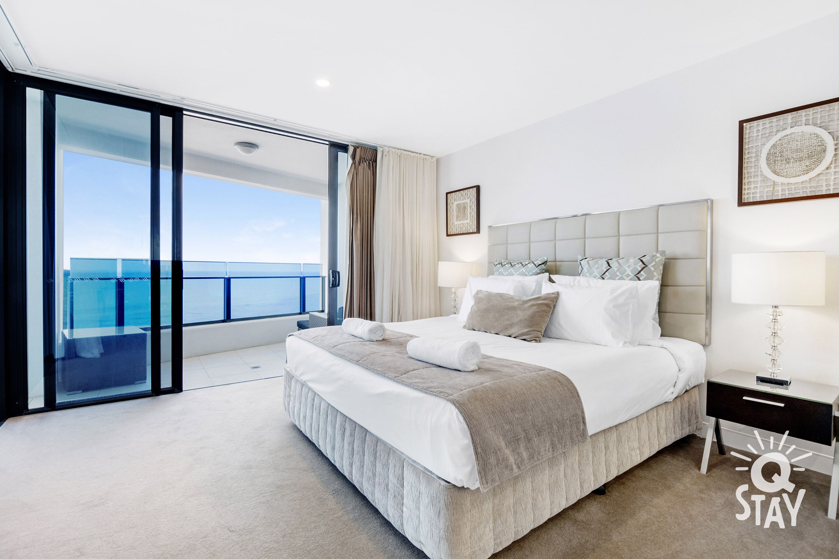 Soul Surfers Paradise by Q Stay