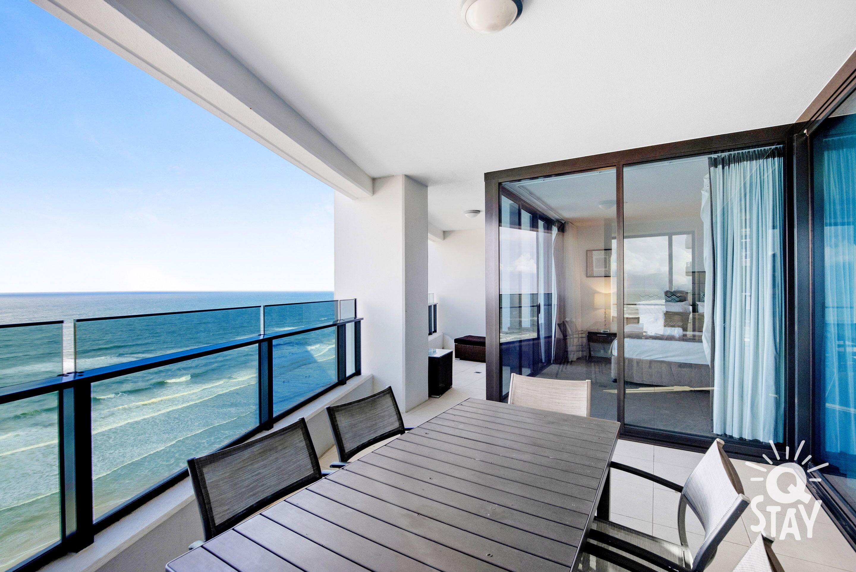 Soul Surfers Paradise by Q Stay