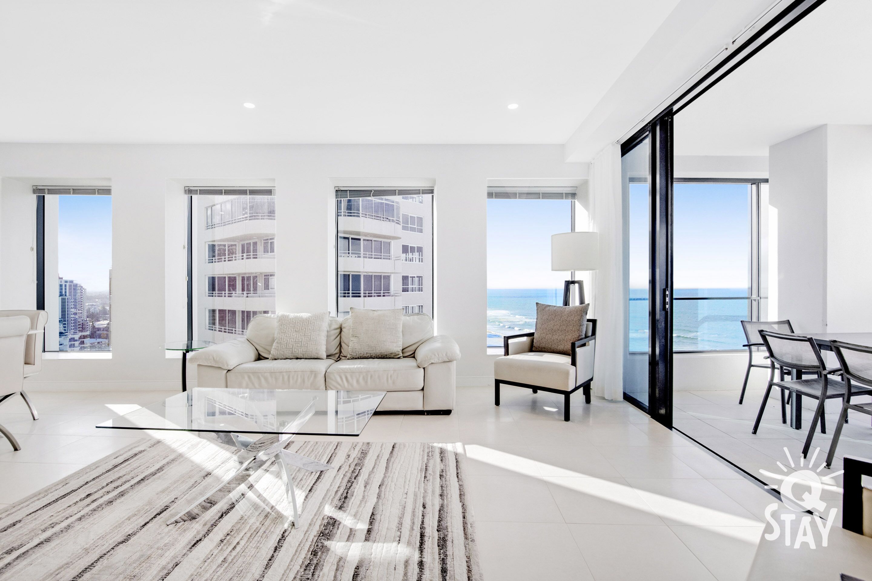 Soul Surfers Paradise by Q Stay