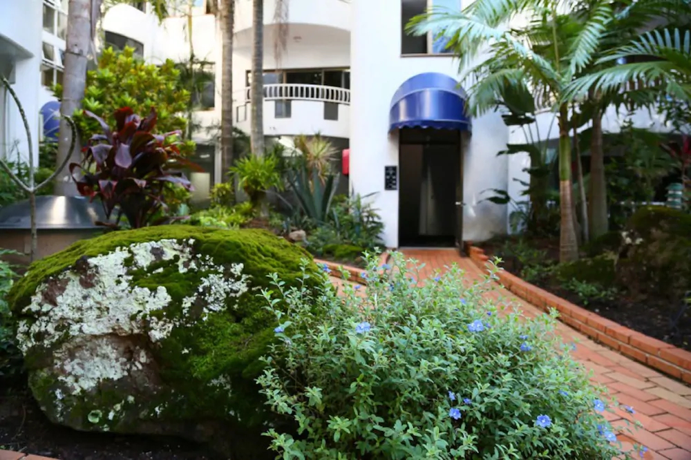 St Tropez Holiday Apartments