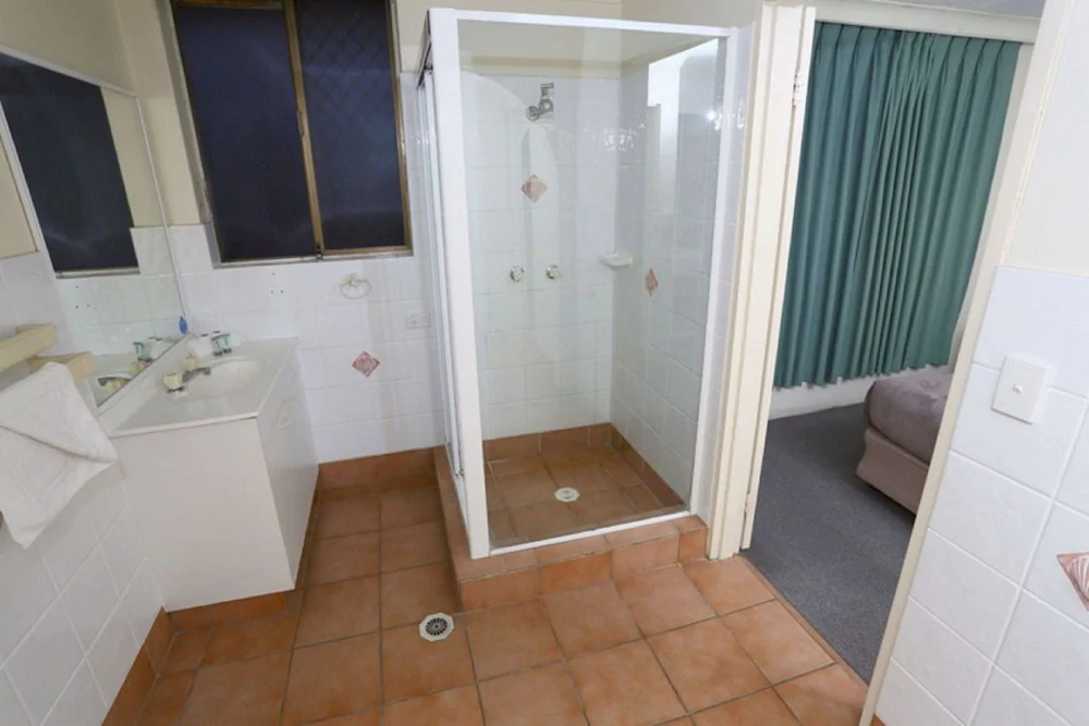 St Tropez Holiday Apartments