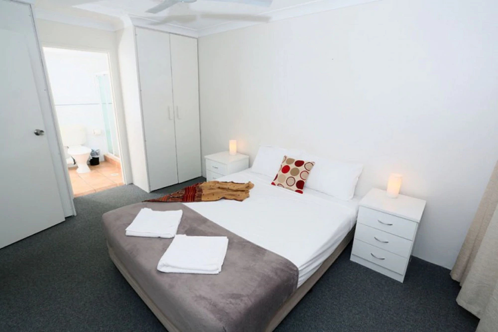 St Tropez Holiday Apartments