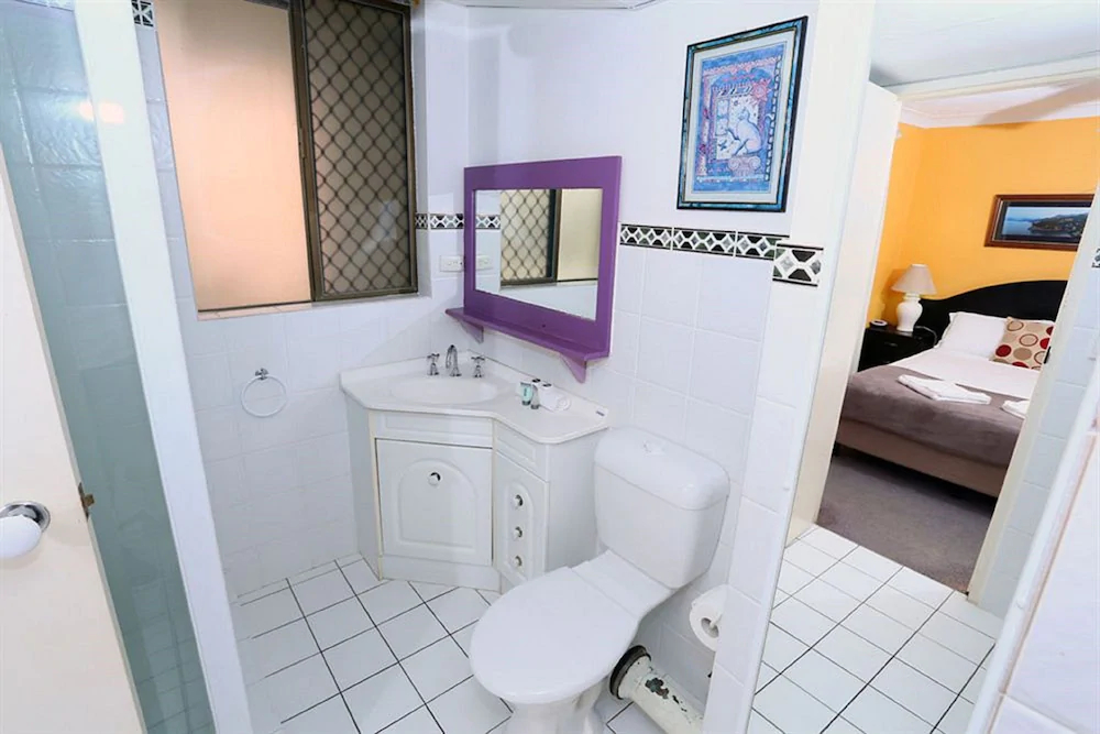 St Tropez Holiday Apartments