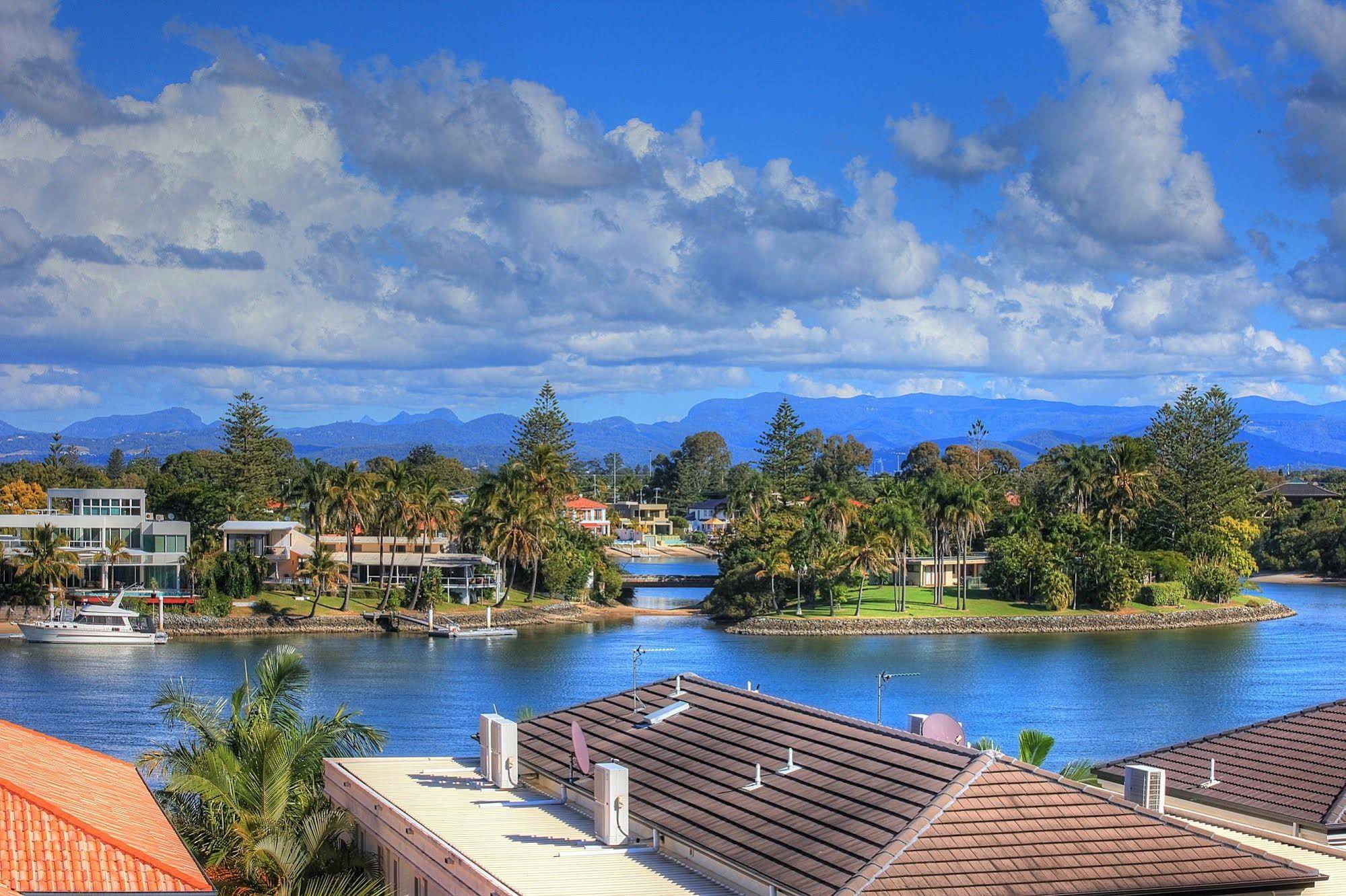 Sunset Island Resort