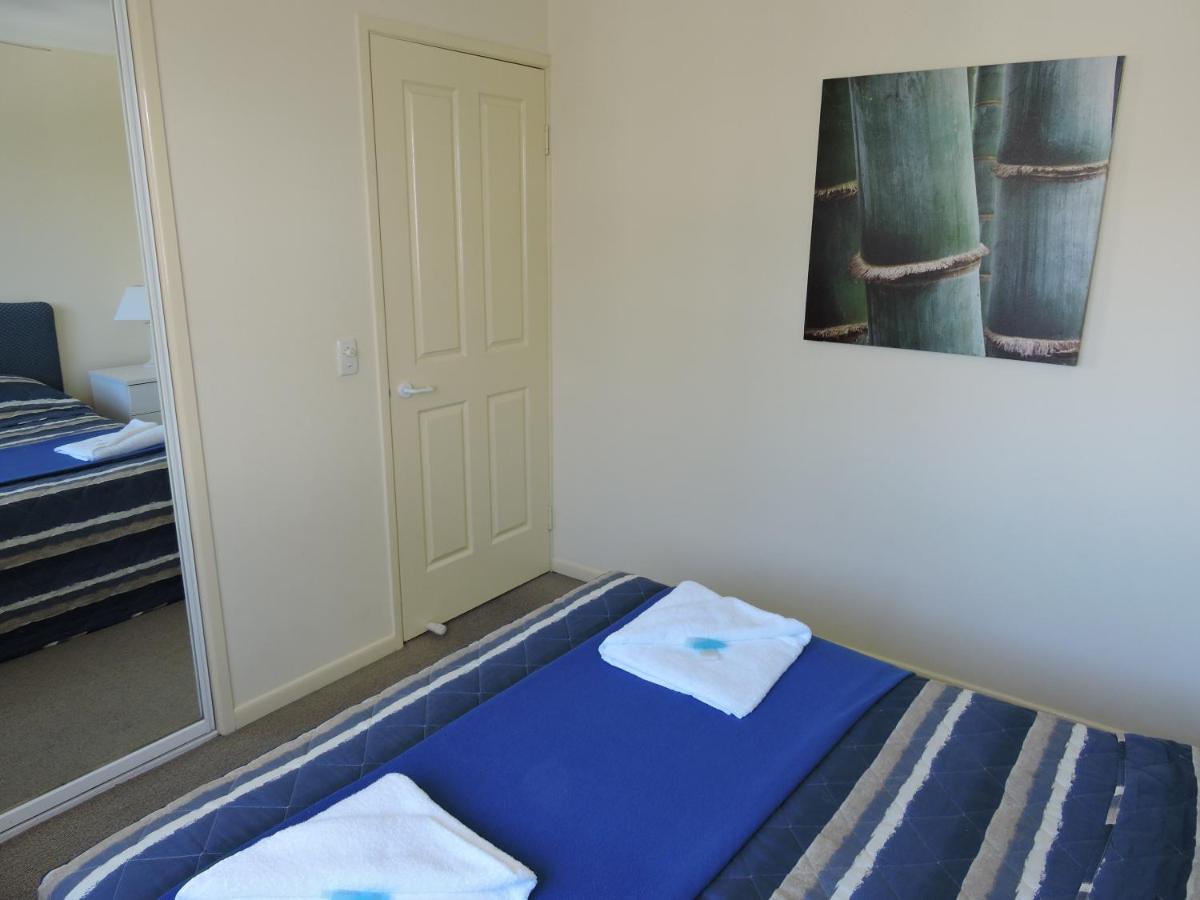 Surfers Beach Resort One