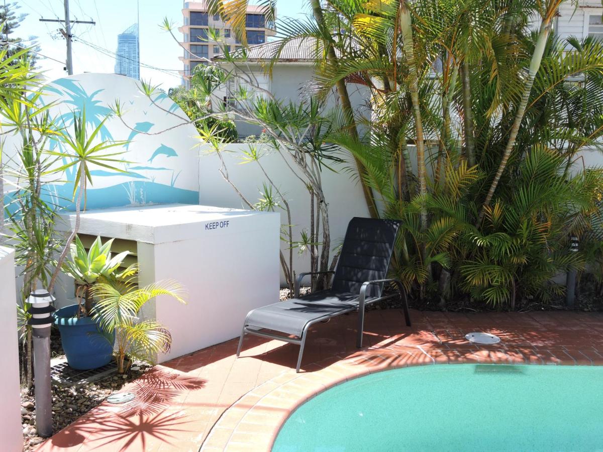 Surfers Beach Resort One