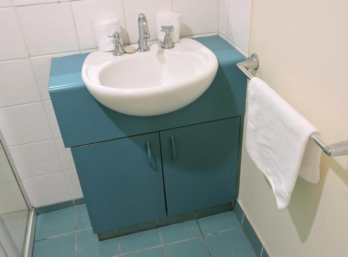 Surfers Beach Resort One