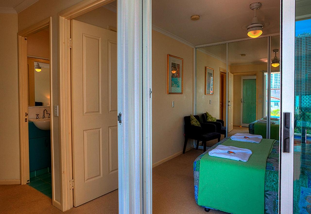 Surfers Beach Resort One