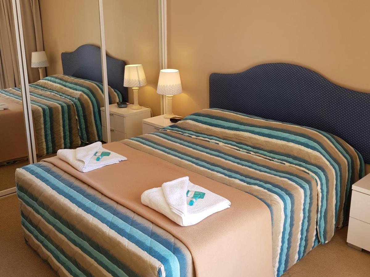 Surfers Beach Resort One