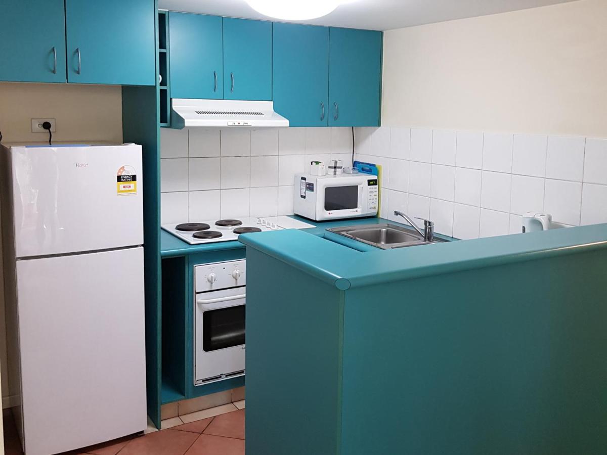 Surfers Beach Resort One