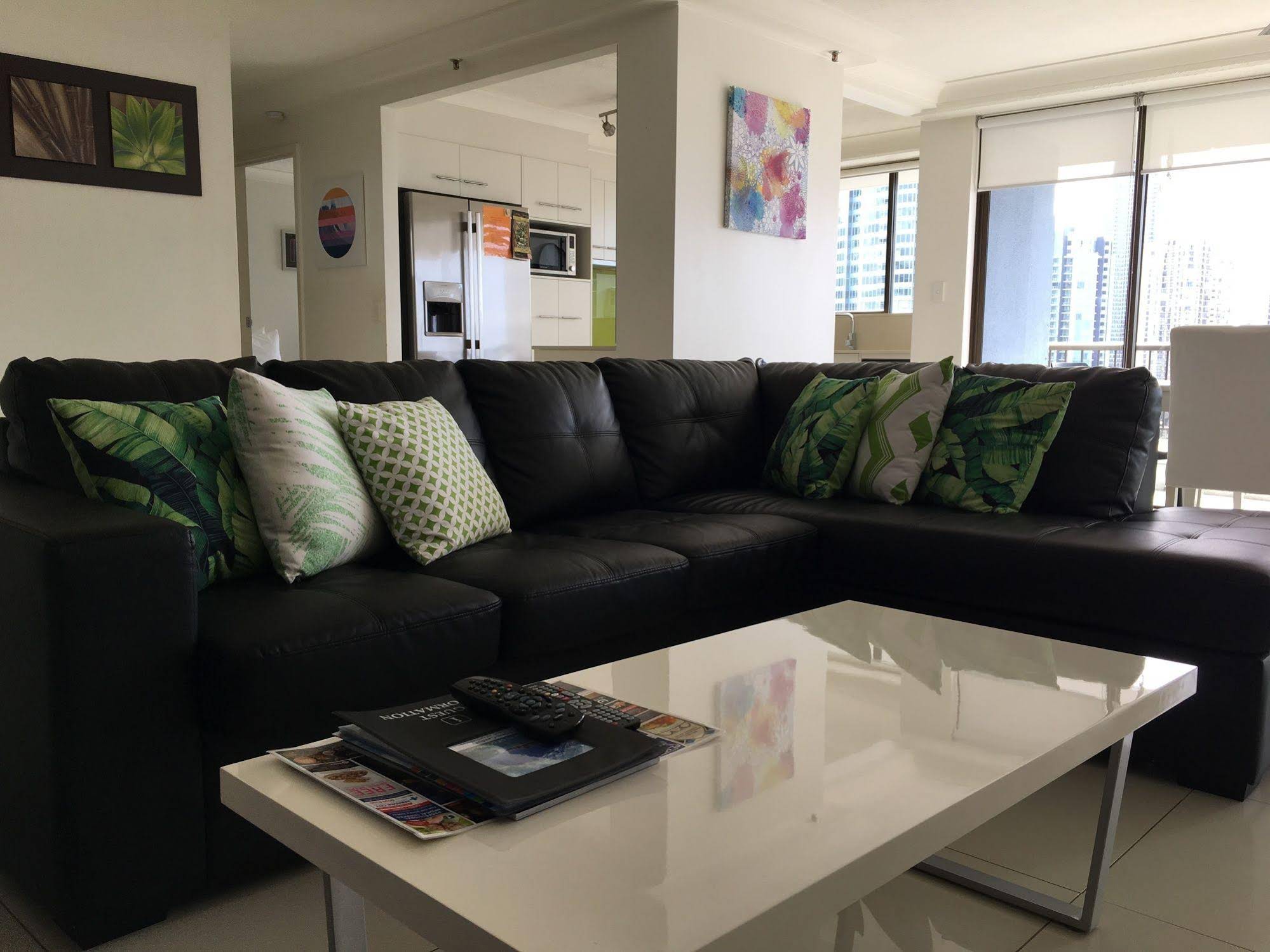 Surfers Century Oceanside Apartments