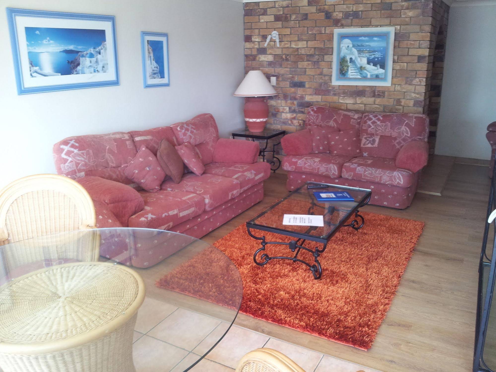 Surfers Chalet