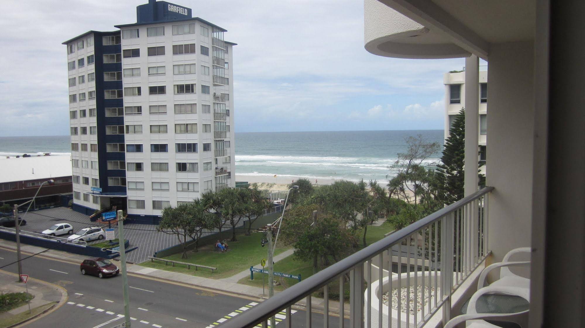 Surfers Chalet