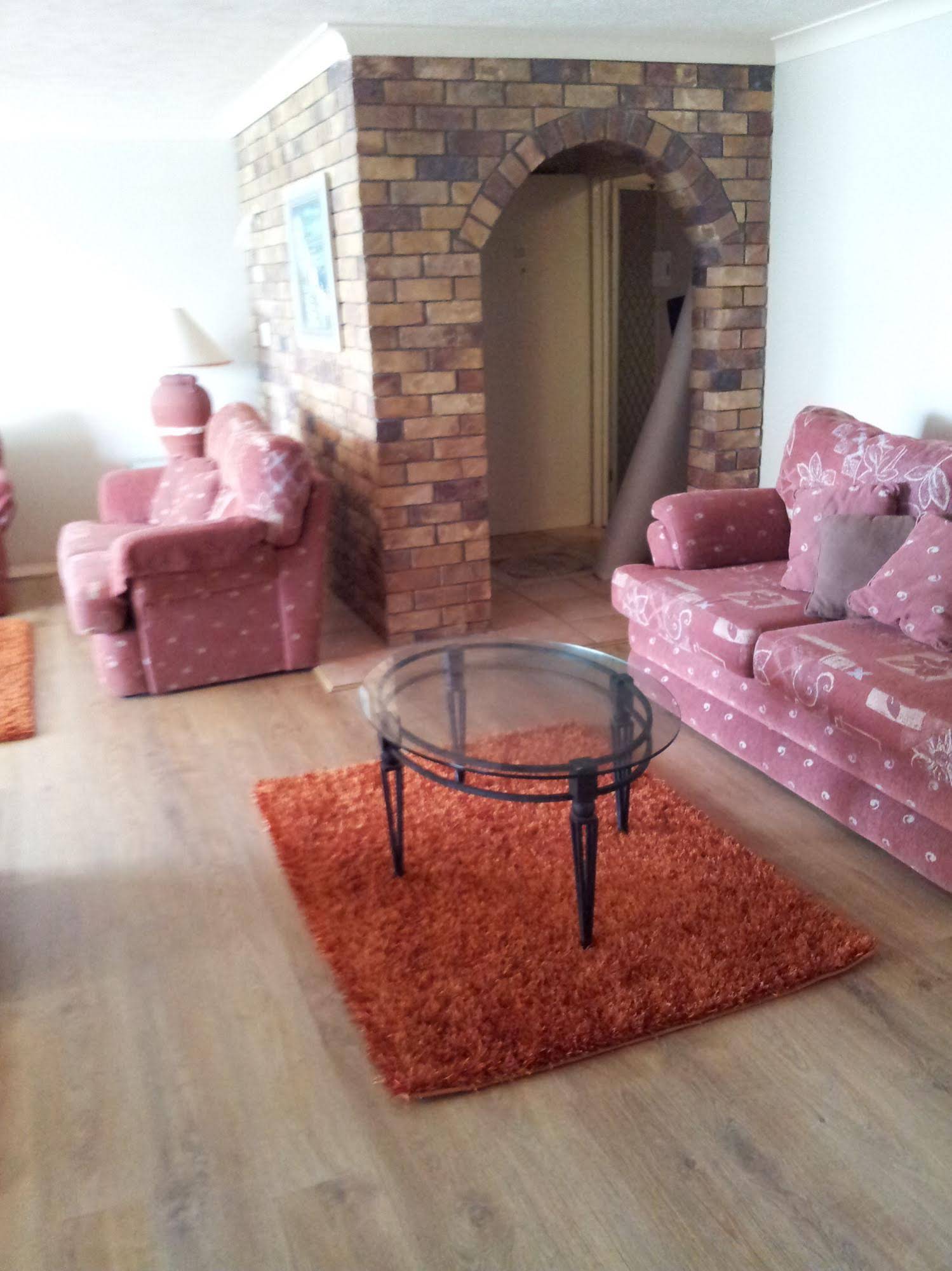 Surfers Chalet