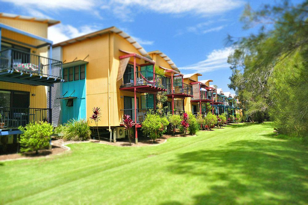 Noosa Lakes Resort