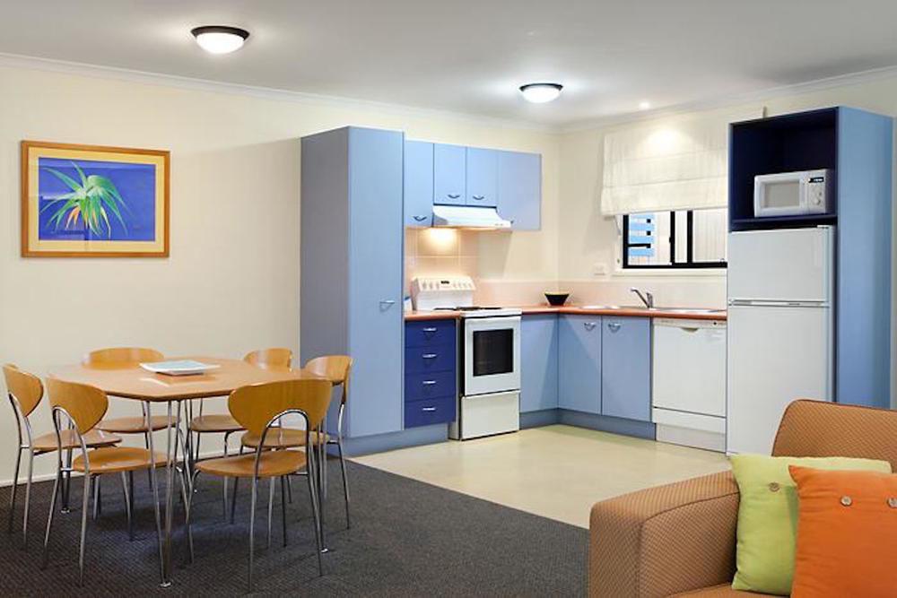 Noosa Lakes Resort