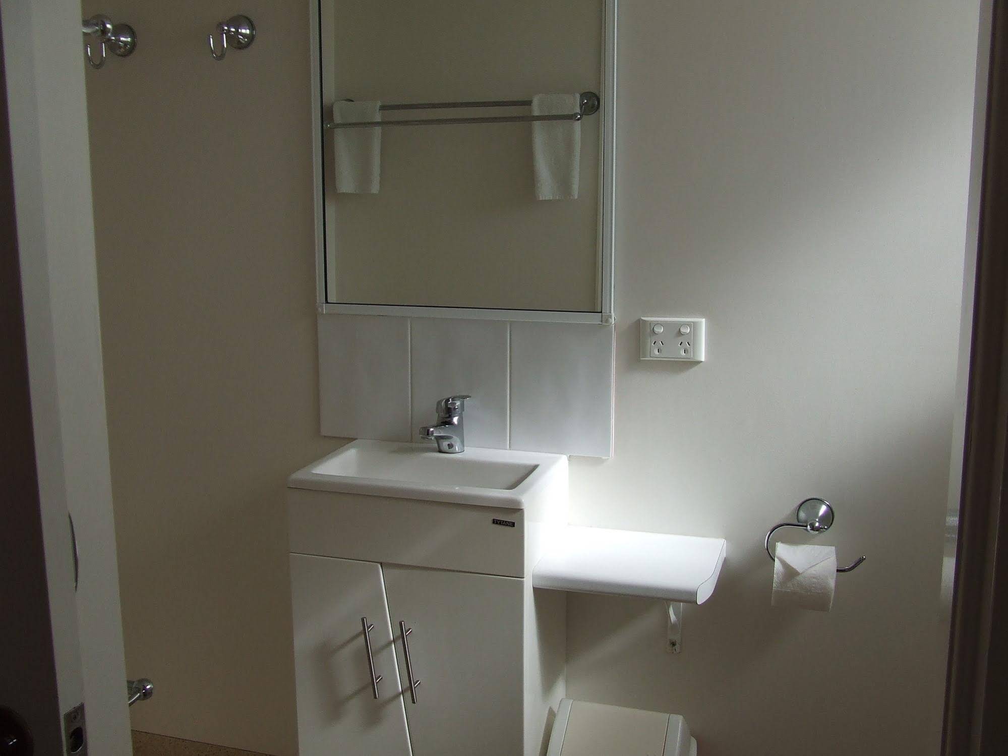 Tiaro Tourist StopOver