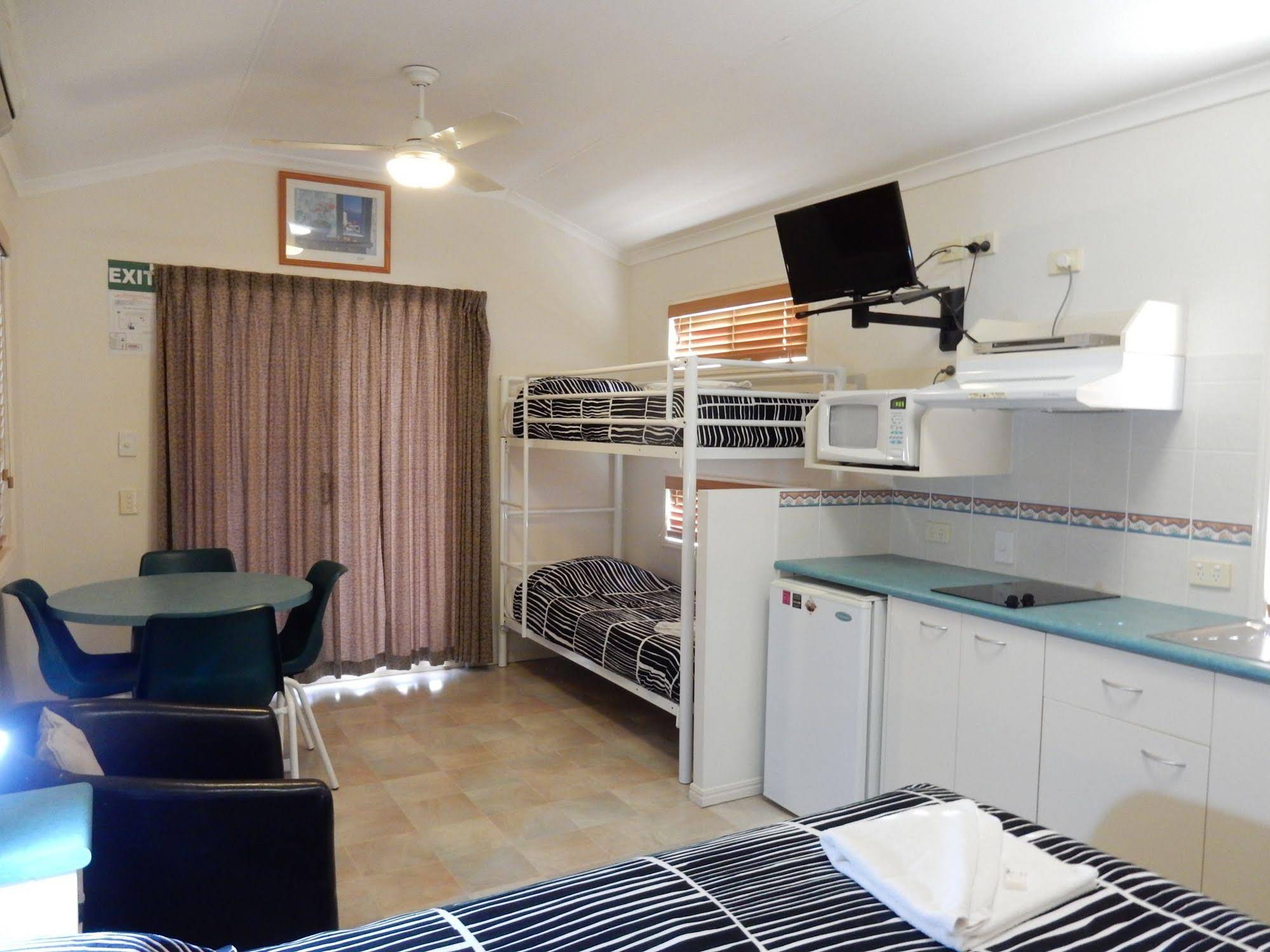 Tiaro Tourist StopOver