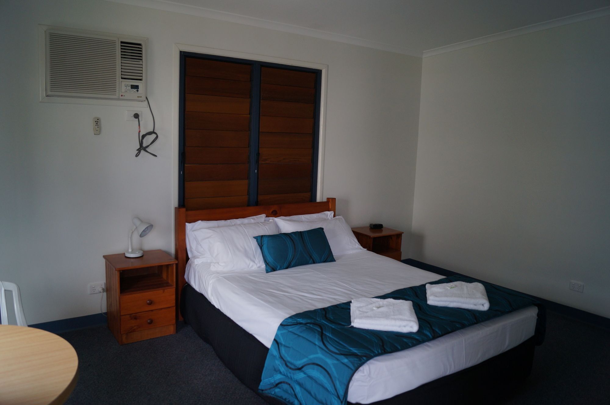 Sleepy Lagoon Hotel Motel