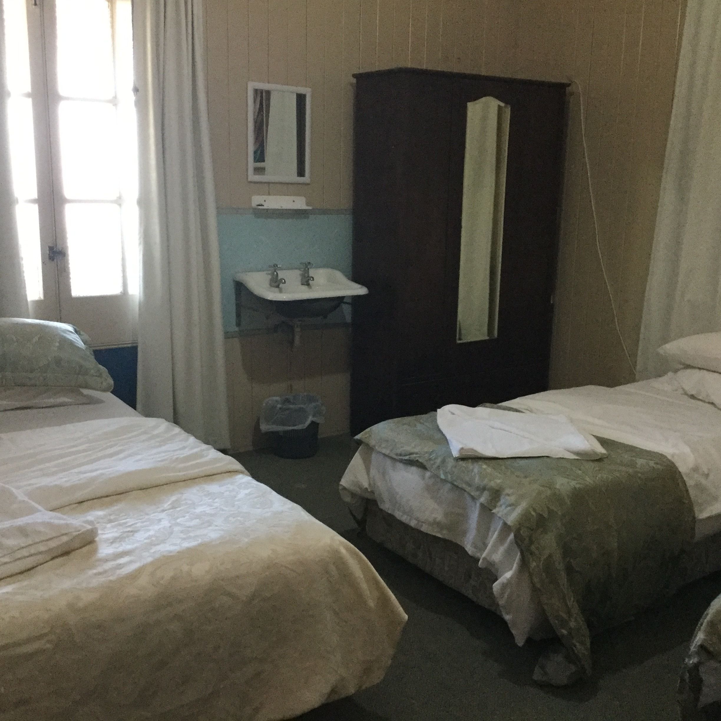 Toogoolawah Hotel