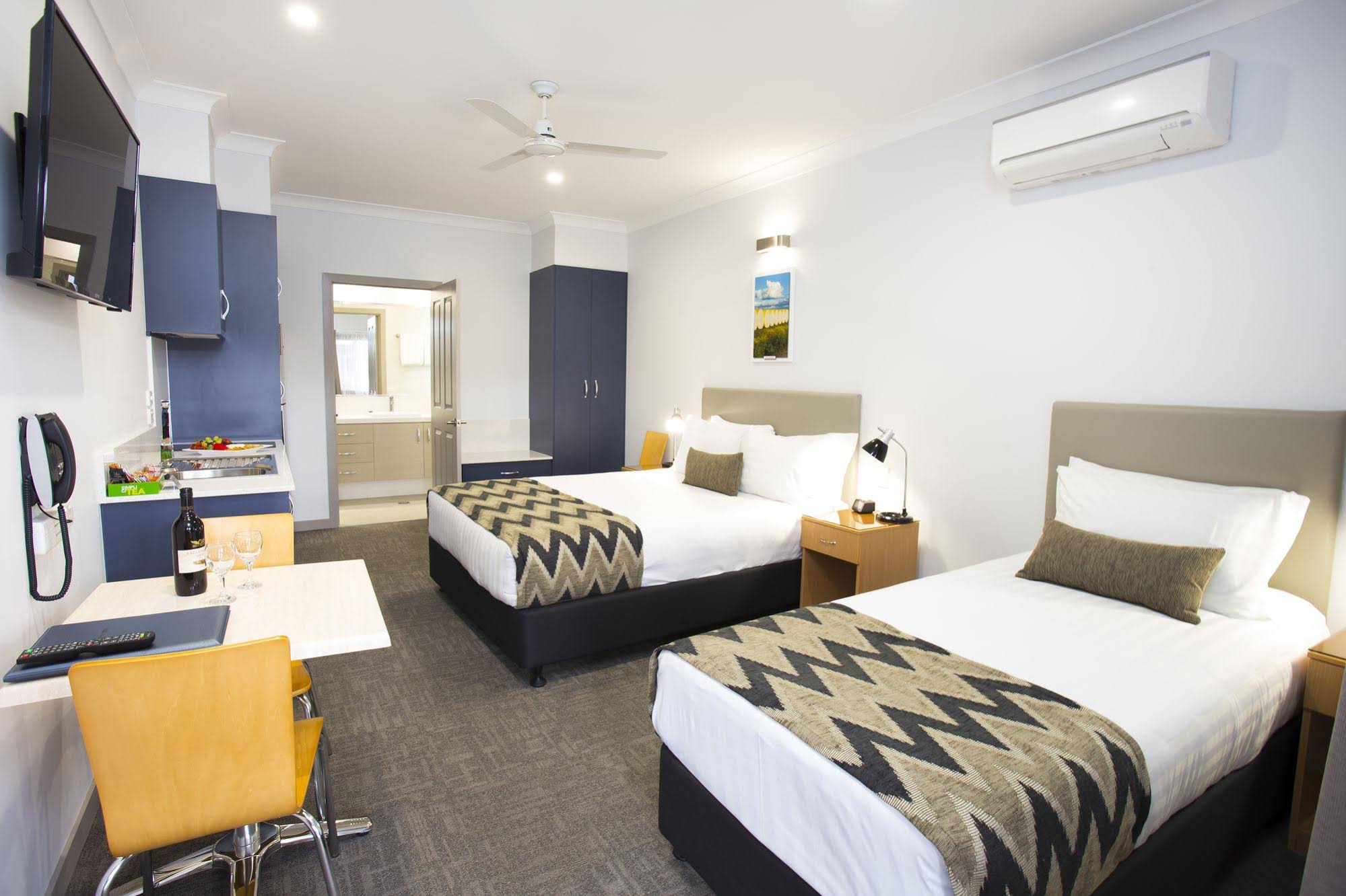 Altitude Motel