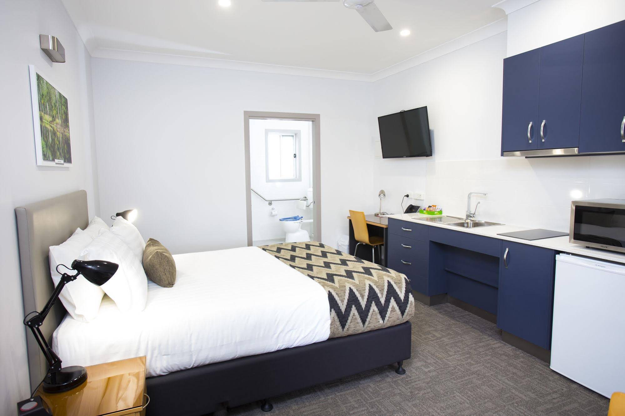 Altitude Motel