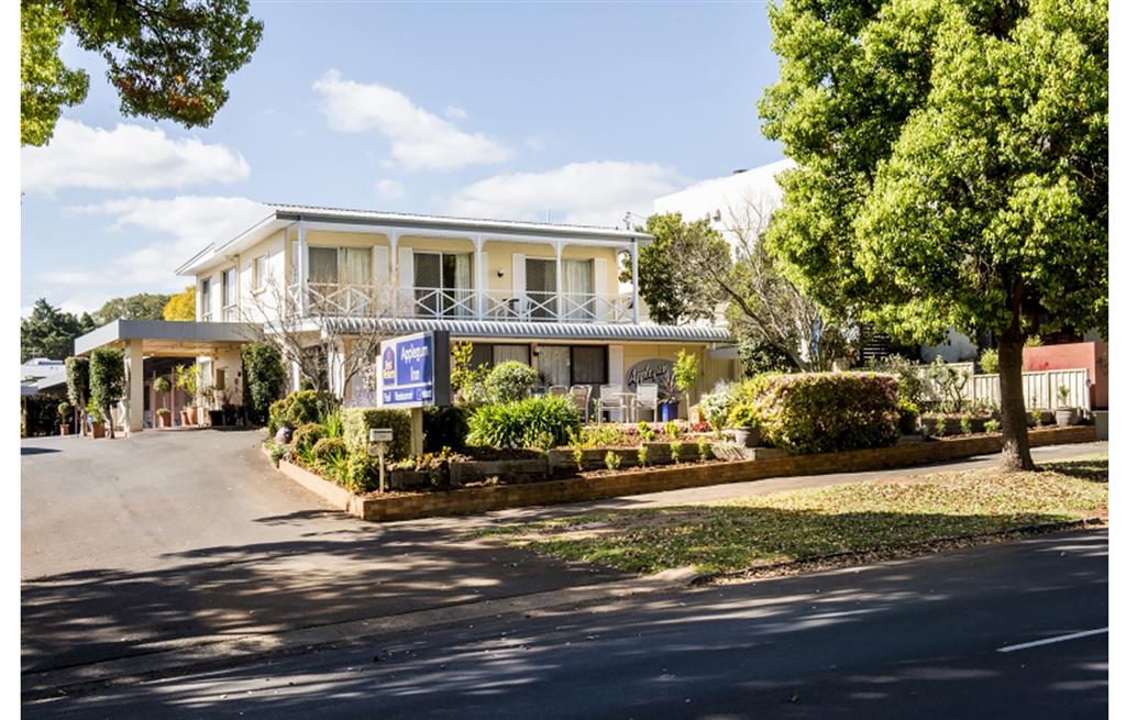 Applegum Inn