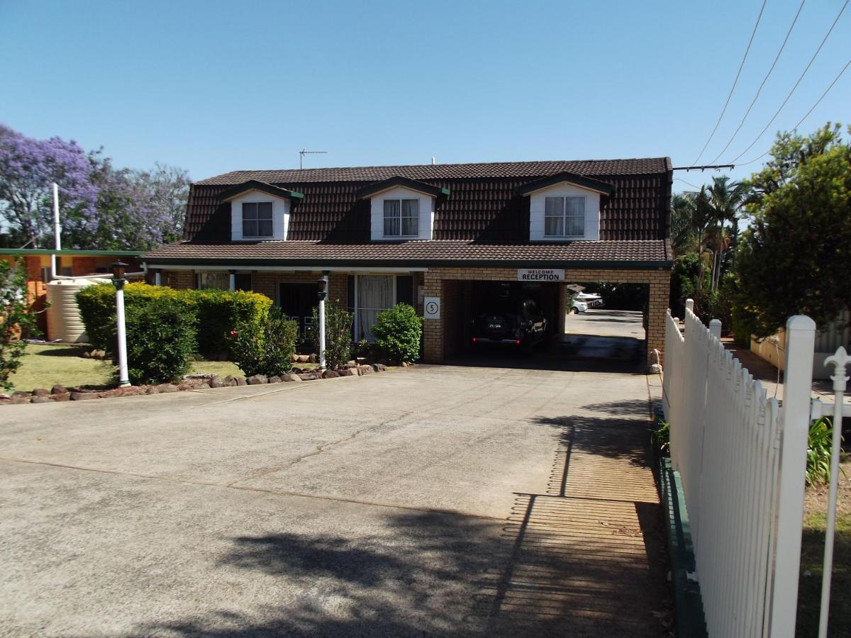 Bridge Street Motor Inn