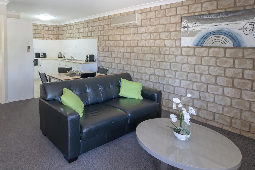 Great Divide Motor Inn