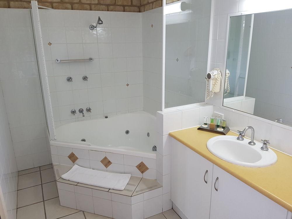Great Divide Motor Inn