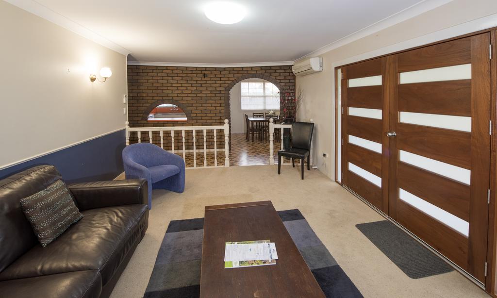 Great Divide Motor Inn