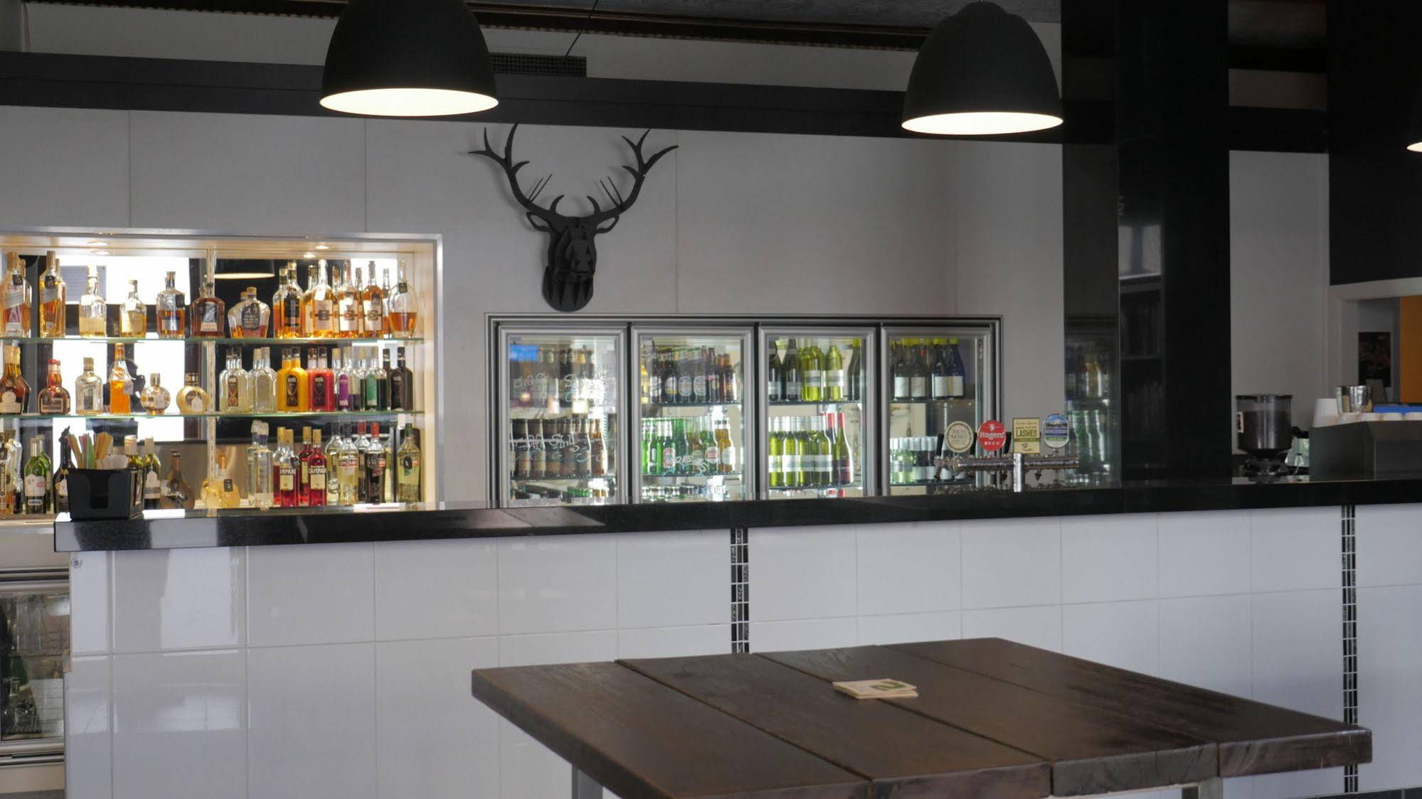 National Hotel Toowoomba