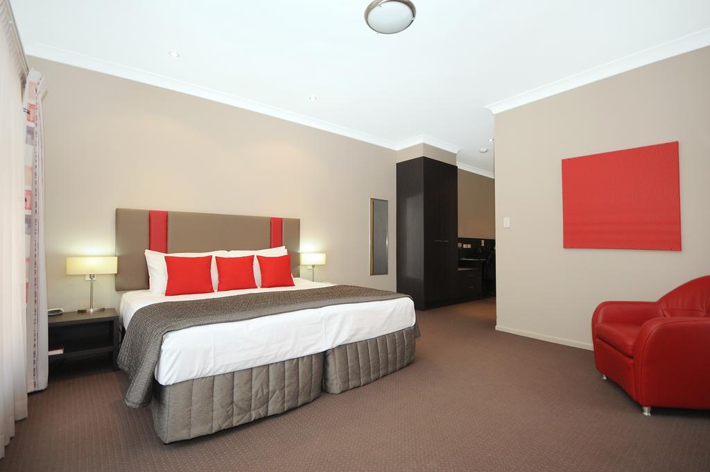 Platinum International