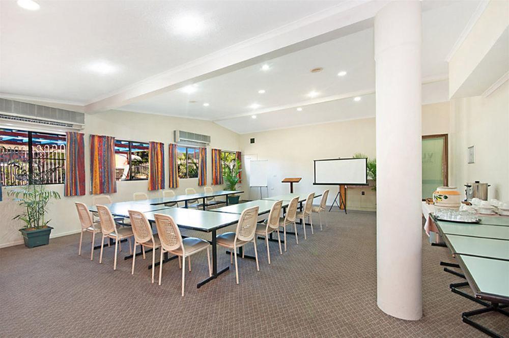 Cluden Park Motor Inn