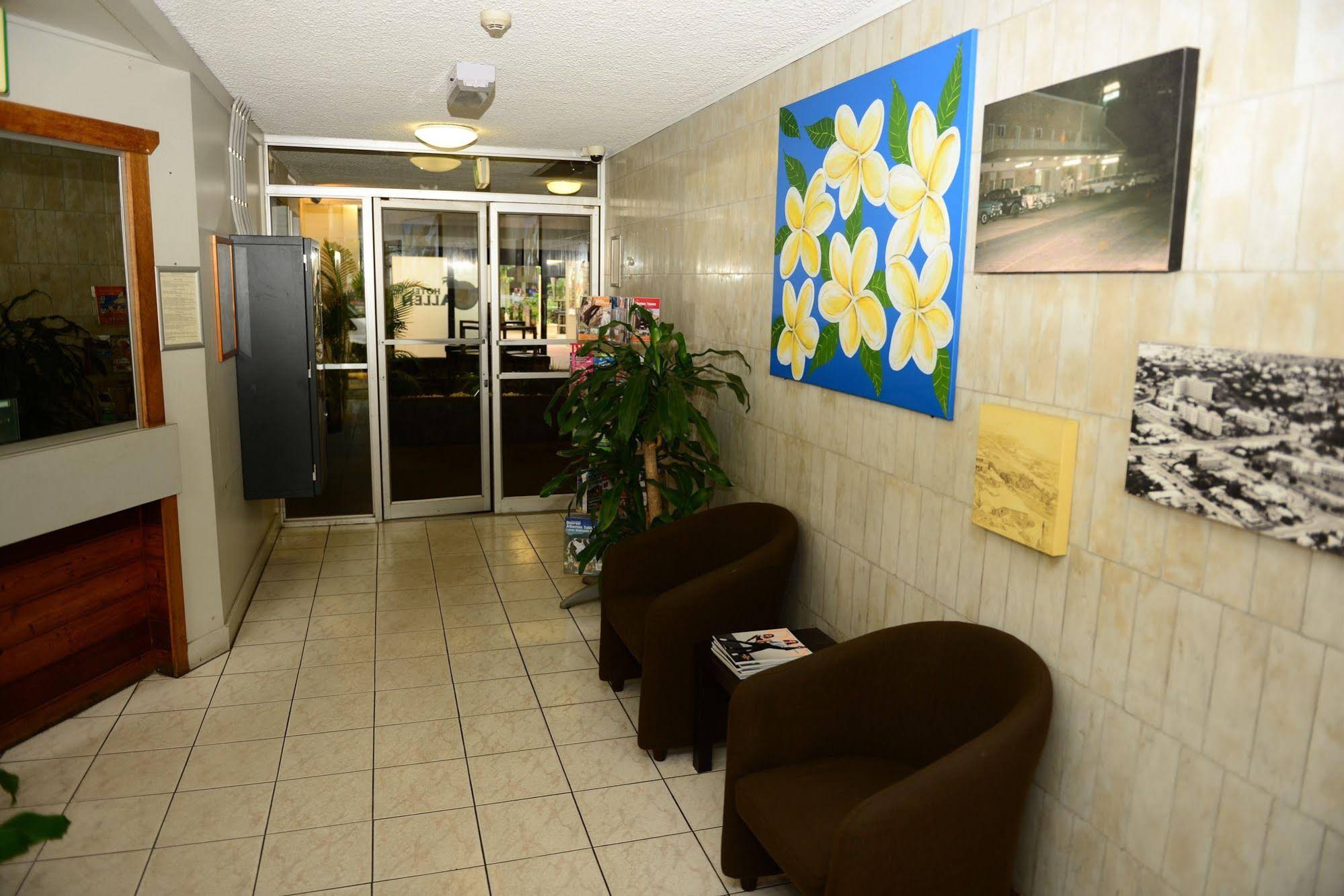 Hotel Allen
